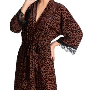 In Bloom Leopard Print Women’s Robe - Size M/L